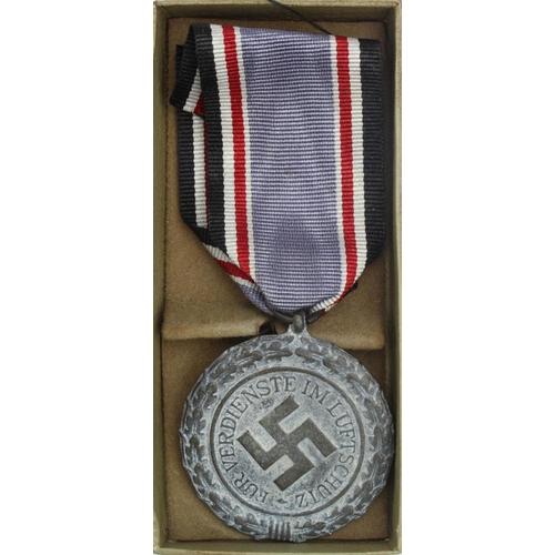 1776 - German Nazi Luftschutz medal in box of issue.