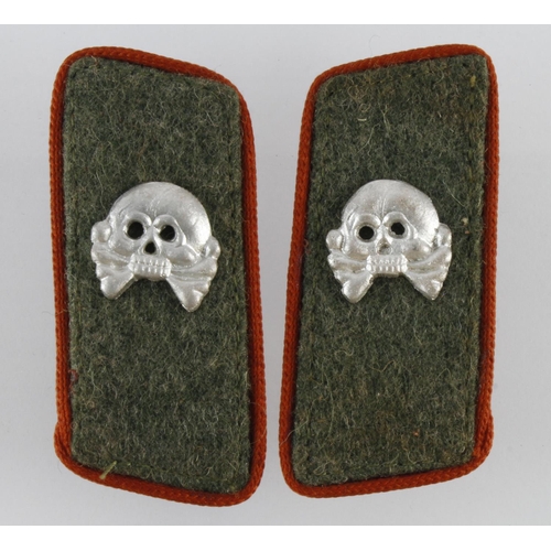 1843 - German pair of Panzer collar tabs with red piping.