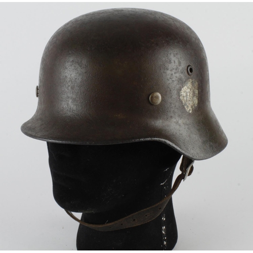 1946 - German WW2 single decal 1935 pattern steel helmet.