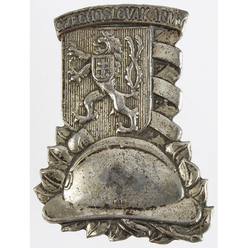 2182 - Czechoslovak Army in France white metal badge - Maker under catch - not fully readable - may be H.W.... 