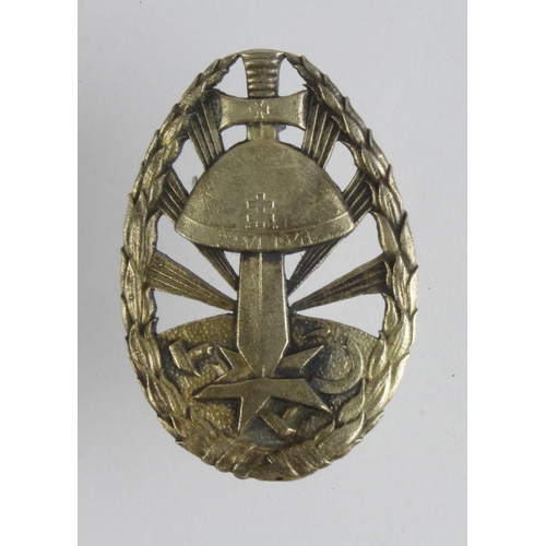 2611 - WW2 Slovakian Russian Front Silver Grade Russian Front Badge. (they fought alongside the Germans)