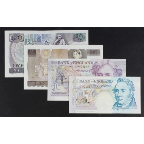 104 - Gill (4), a group of Uncirculated notes, 10 Pounds HZ28 094110 (B354, Pick379e), 20 Pounds 56M 25327... 