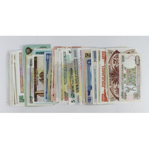 1052 - World (85), an Uncirculated collection with no duplication, Ecuador, Gambia, Ghana, Greece, Guatemal... 