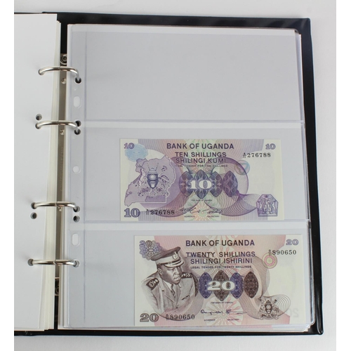 1062 - World, Africa G - U (99) a good group of mostly Uncirculated notes in 2 x Collectors albums, Gambia,... 