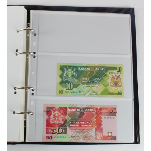 1062 - World, Africa G - U (99) a good group of mostly Uncirculated notes in 2 x Collectors albums, Gambia,... 