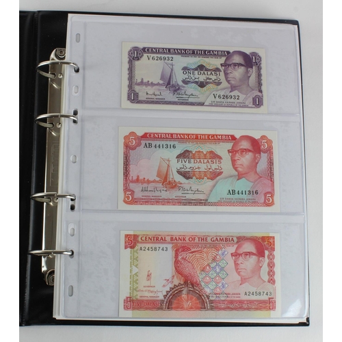 1062 - World, Africa G - U (99) a good group of mostly Uncirculated notes in 2 x Collectors albums, Gambia,... 