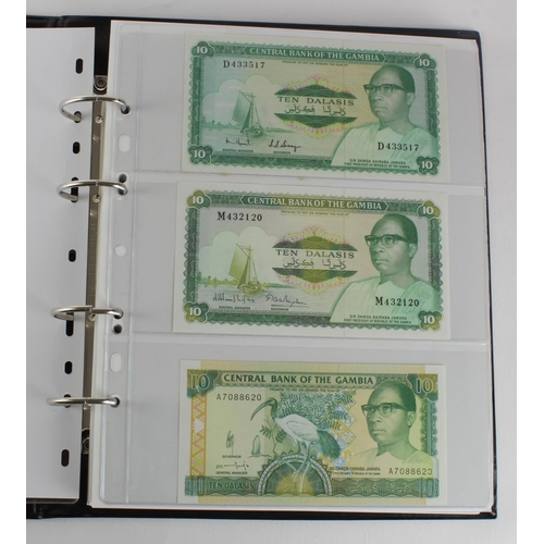 1062 - World, Africa G - U (99) a good group of mostly Uncirculated notes in 2 x Collectors albums, Gambia,... 