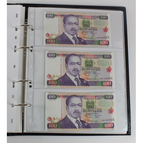 1062 - World, Africa G - U (99) a good group of mostly Uncirculated notes in 2 x Collectors albums, Gambia,... 