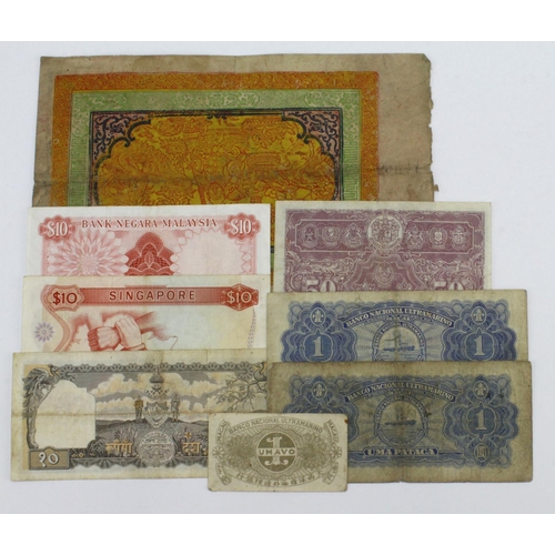 1063 - World, Asia (8) a good group comprising Tibet 100 Srang issued 1942 - 1959 (Pick11), Macau 1 Avo iss... 