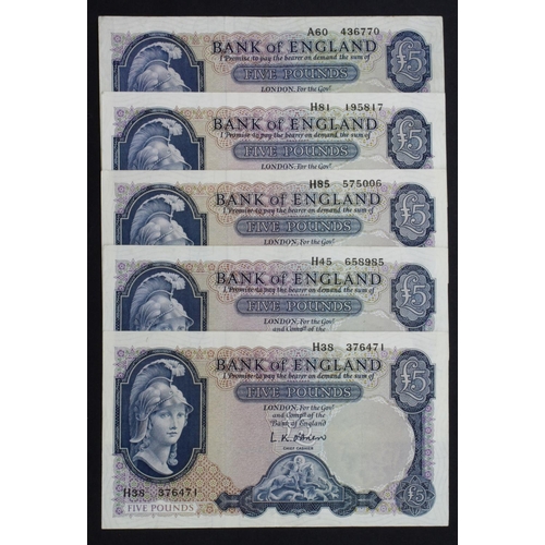 182 - O'Brien 5 Pounds (B277, B280) issued 1957 & 1961 (5), series B helmeted Britannia, Lion & Key notes,... 