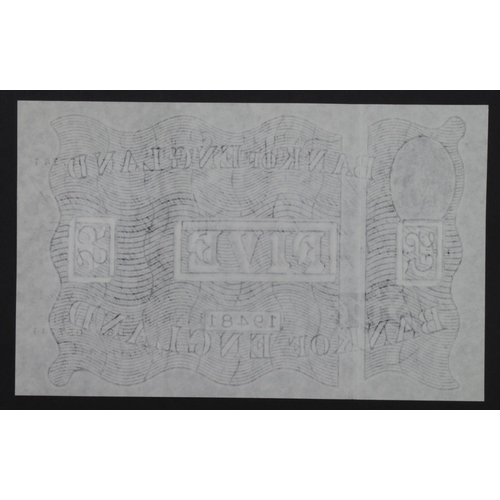 236 - Peppiatt 5 Pounds (B264) dated 17th March 1947, serial L67 057744, London issue on thin paper, a con... 