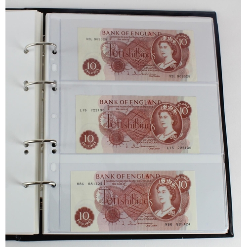 291 - Bank of England (49), a collection of 10 Shillings and 1 Pounds in an album, O'Brien 10 Shillings (1... 