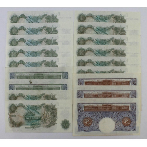 297 - Bank of England 1 Pound (18), a high grade group comprising Peppiatt 1934 pre war issue (2) a consec... 