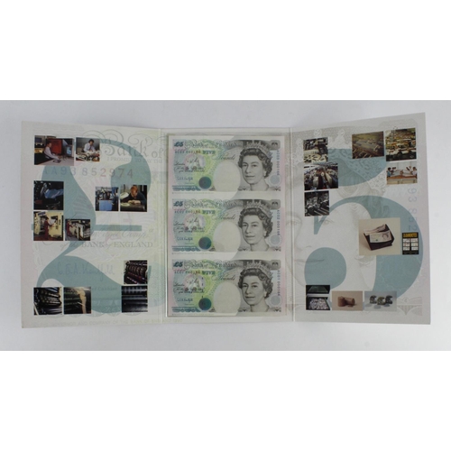 353 - Debden set C108, First Sheetlet issued 1993, 5 Pounds signed Kentfield a sheet of 3 uncut notes with... 