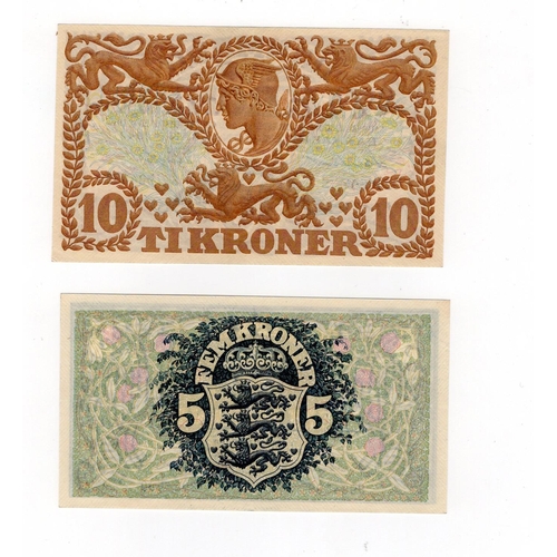 599 - Denmark (2), 10 Kroner dated 1942, serial S 9244656 (TBB B902d, Pick31l), 5 Kroner dated 1943, seria... 