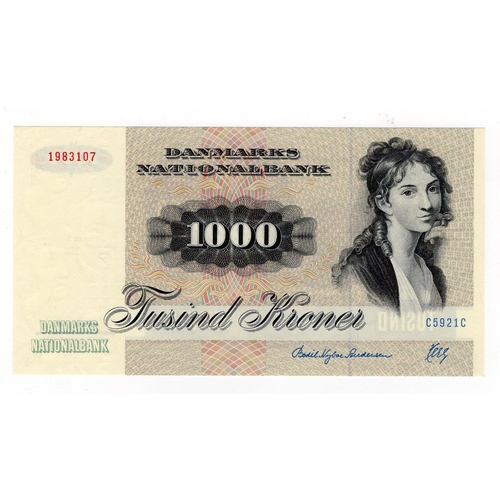 604 - Denmark 1000 Kroner dated 1992, serial C5921C 1983107 (TBB B924f, Pick53g) Uncirculated