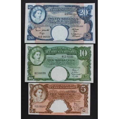 605 - East African Currency Board (3) 20 Shillings issued 1961 serial K18 06550 (TBB B229b, Pick43a), 10 S... 