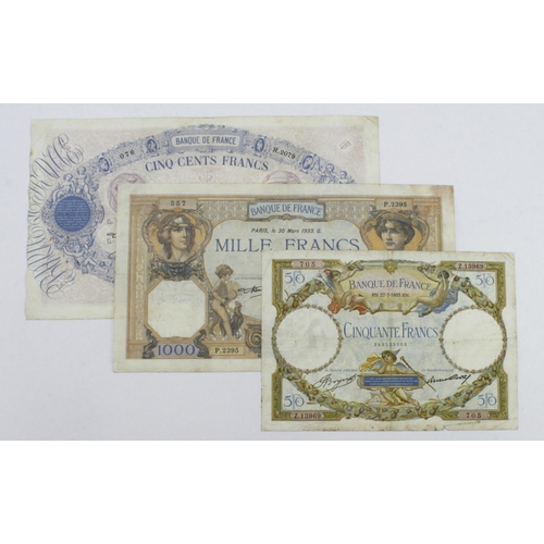 637 - France (3), 1000 Francs dated 30th March 1933, serial P.2395 557 (Pick79c) pinholes, Fine, 500 Franc... 