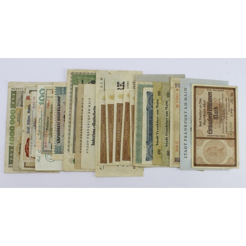 692 - Germany Grossgeld (33) issued 1923, a group of Hyper inflation notes, some duplication, mixed grades