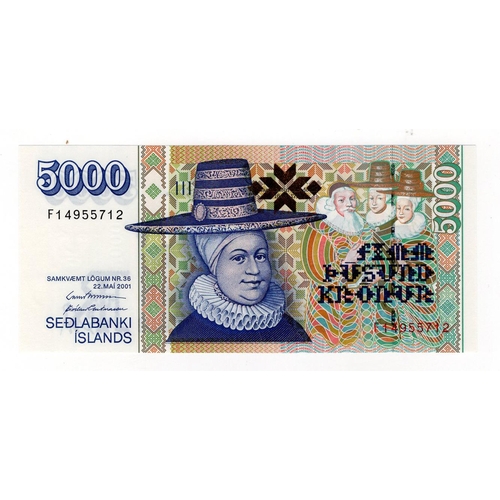 738 - Iceland 5000 Kronur dated 2001, serial F14955712 (TBB B816c, Pick60) Uncirculated