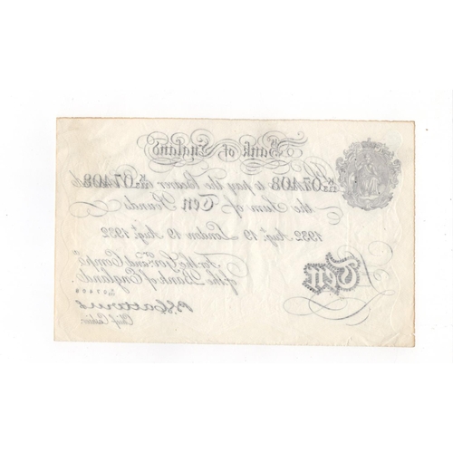 76 - Catterns BERNHARD notes (2), 20 Pounds dated 15th August 1933, serial 47/M 72827 (B230 for type) Ope... 