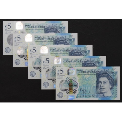 77 - Cleland 5 Pounds (B414) issued 2016 (5), a group of '01' prefixes, a consecutively numbered run of 4... 