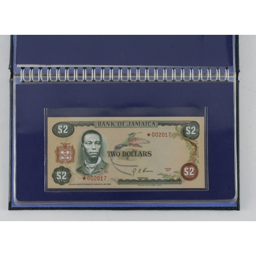 801 - Jamaica Presentation set (4 notes), 10 Dollars, 5 Dollars, 2 Dollars and 1 Dollar dated 1976, commem... 