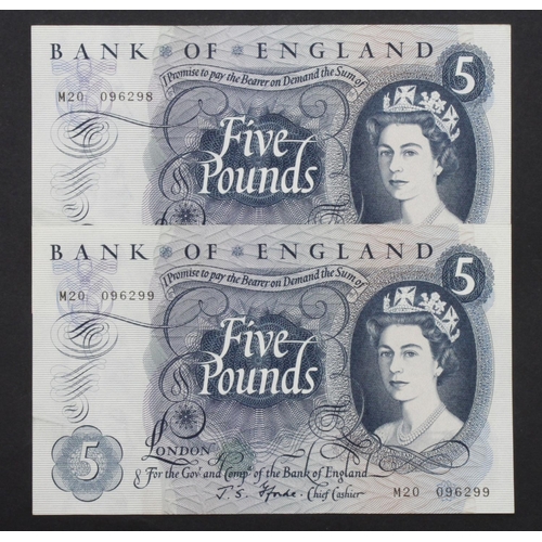 99 - Fforde 5 Pounds (B313) issued 1967 (2), a very rare consecutively numbered pair of REPLACEMENT notes... 