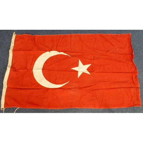 2533 - WW1 Turkish flag size 3x2 feet with various stencilling to the lanyard.