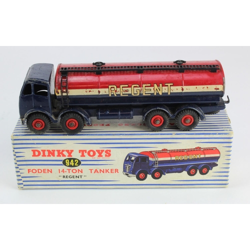 102 - Dinky Toys, no. 942 'Foden 14 Ton Tanker, Regent', contained in original box