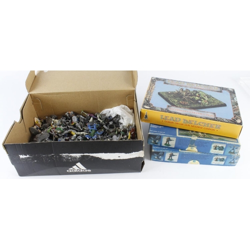 142 - Military interest. Three boxed Military toys, comprising Astra Anti-Tank Gun, Dinky 88mm Gun (no. 65... 