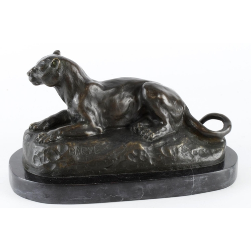 528 - Bronze panther on marble base signed Barye. Height 14cm, length 26 cm approx.