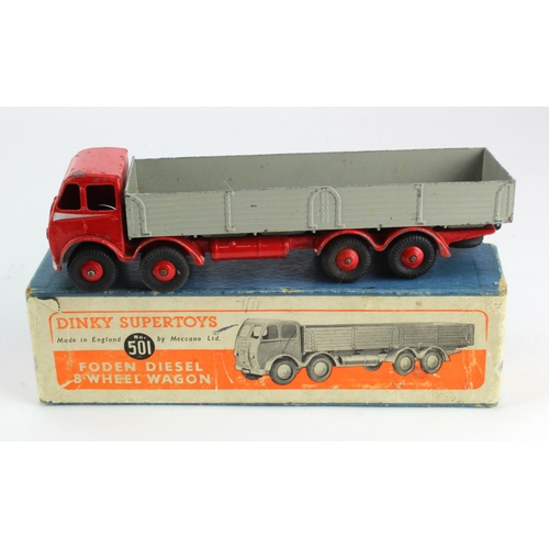 64 - Dinky Supertoys, no. 501 'Foden Diesel 8-Wheel Wagon' (red cab & chassis, grey back), contained in o... 