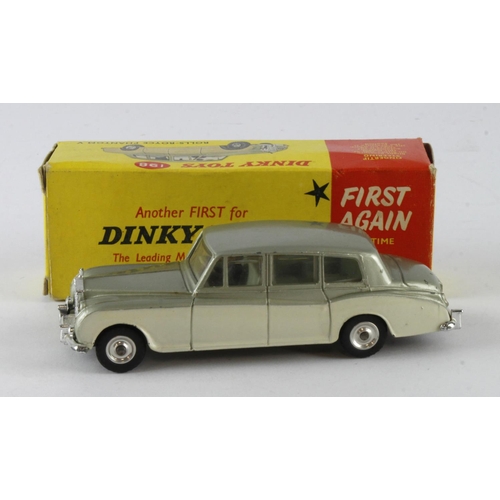 92 - Dinky Toys, no. 198 'Rolls Royce Phantom V', two tone (cream / metallic green), contained in origina... 