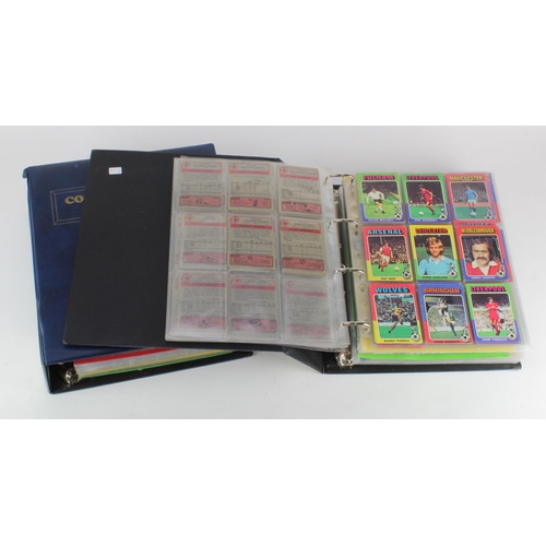 1063 - Topps - Football cards, 2x large albums covering issues 1974 - 1992, part sets & odds, mixed conditi... 