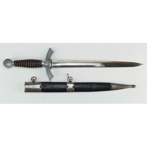 1132 - German Nazi 1st Pattern Luftwaffe dagger and scabbard. Worn all over, blade polished