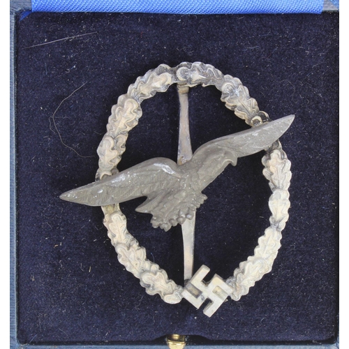 1300 - German Glider Pilots war badge Flugzeugfuhrer in fitted case.