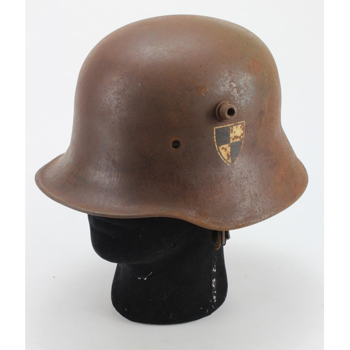 1573 - WW1 German Leibkompanie 1st Foot Guards M18 Helmet.