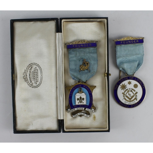 636 - Masonic silver - gilt Founder's medals (2) for the Lillistone Manor Lodge no 8030 & the Lodge of Loy... 