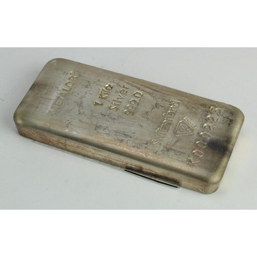 638 - Metalor Silver 1Kg bar Serial number K000225 with certificate