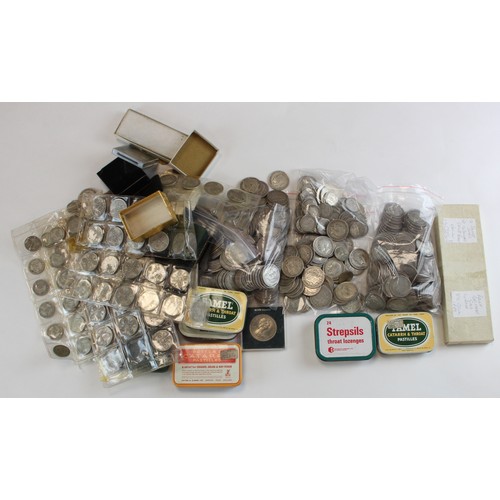 364 - Assortment of mainly GB pre 1920 silver (approx 5Kg) much George V but earlier dates seen along with... 