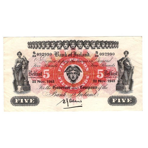 293 - Northern Ireland, Bank of Ireland 5 Pounds dated 22nd November 1943, serial S/22 092990 (PMI BA99, P... 