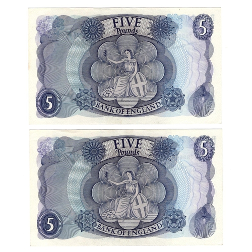 71 - Fforde 5 Pounds (B314) issued 1967 (2), a consecutively numbered pair serial 06C 799601 - 06C 799602... 