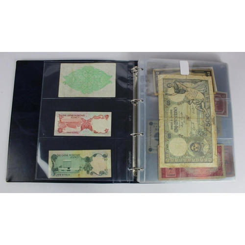 863 - World (163), a collection in album including Falkland Islands 10 Pounds, Algeria 500 Francs 1942, Ea... 