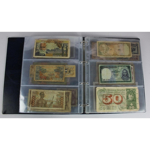 863 - World (163), a collection in album including Falkland Islands 10 Pounds, Algeria 500 Francs 1942, Ea... 