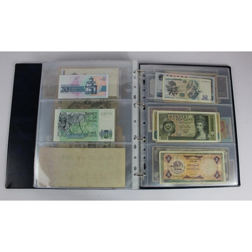 863 - World (163), a collection in album including Falkland Islands 10 Pounds, Algeria 500 Francs 1942, Ea... 