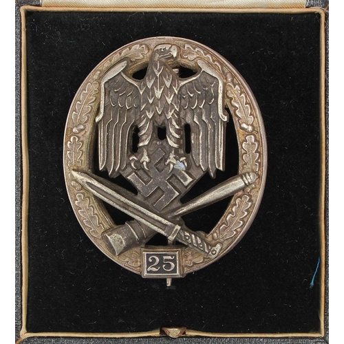 171 - German General Assault badge, 25 engagements, in fitted case.