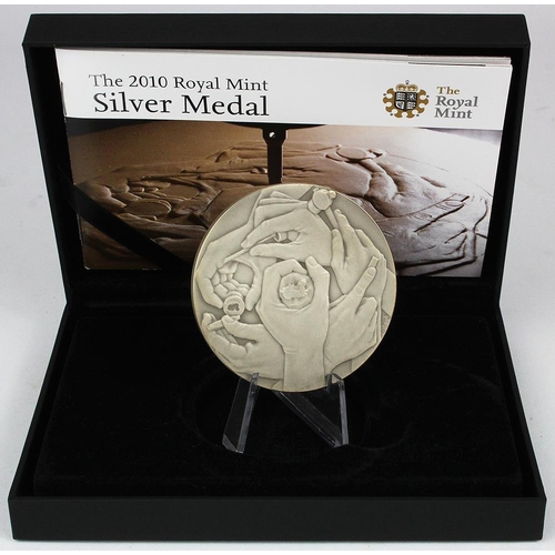 1781 - Royal Mint silver medal 2010 (5oz) boxed as issued