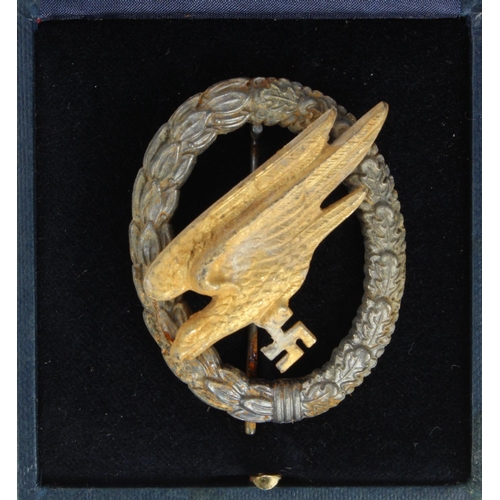 243 - German Luftwaffe Paratroopers badge in fitted case.