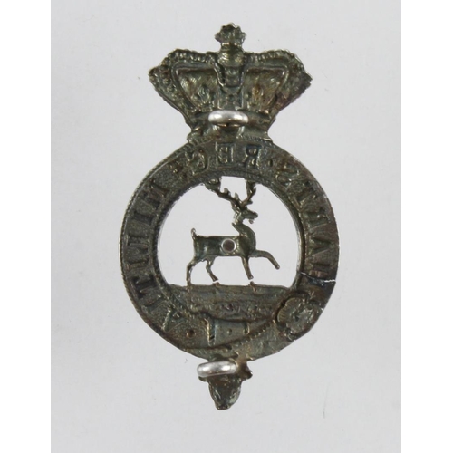 672 - Victorian British Officers Silver Glengary Badge Hartfordshire Militia Circa 1840-1901.